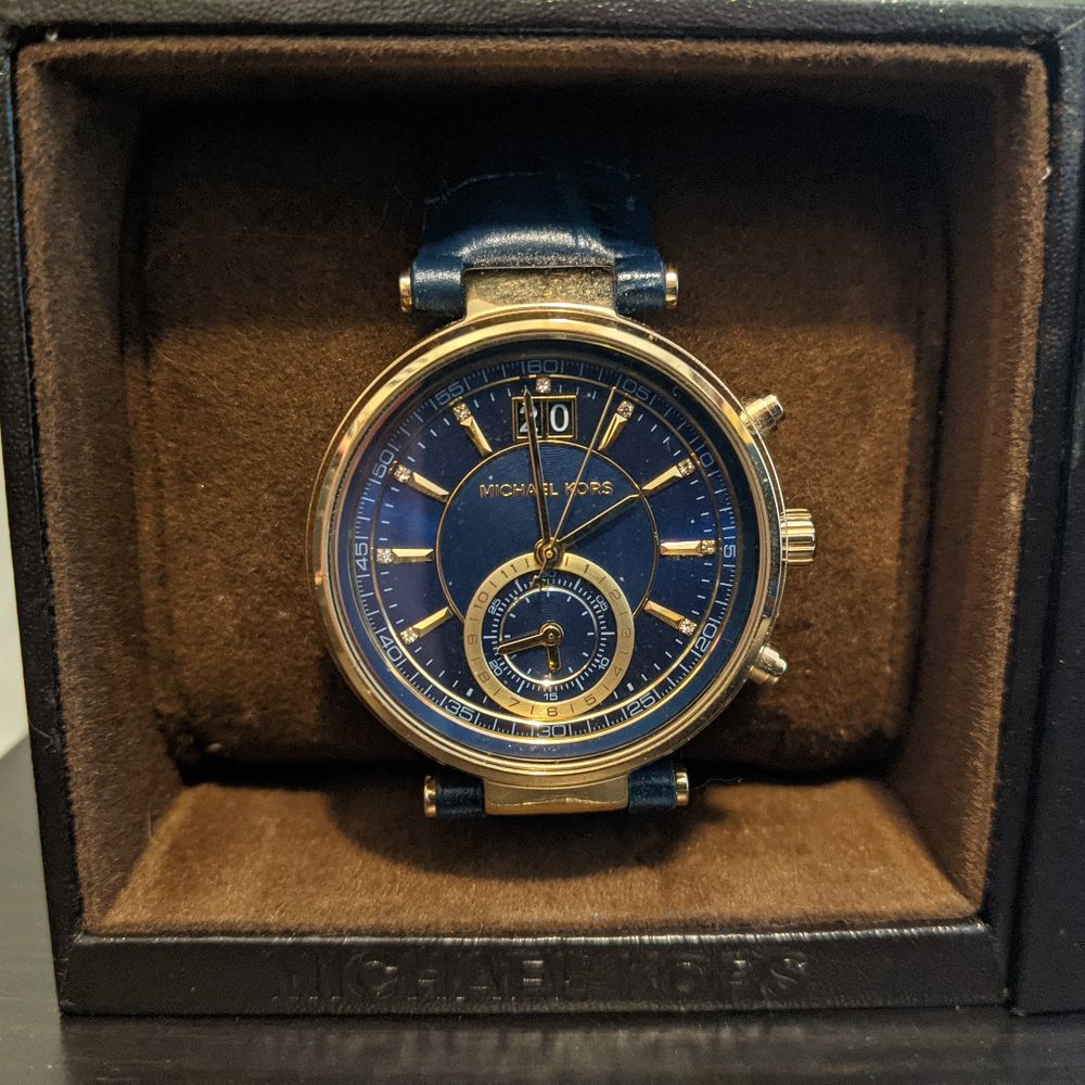 Michael Kors Sawyer MK2425 Women's Watch Gold/Navy